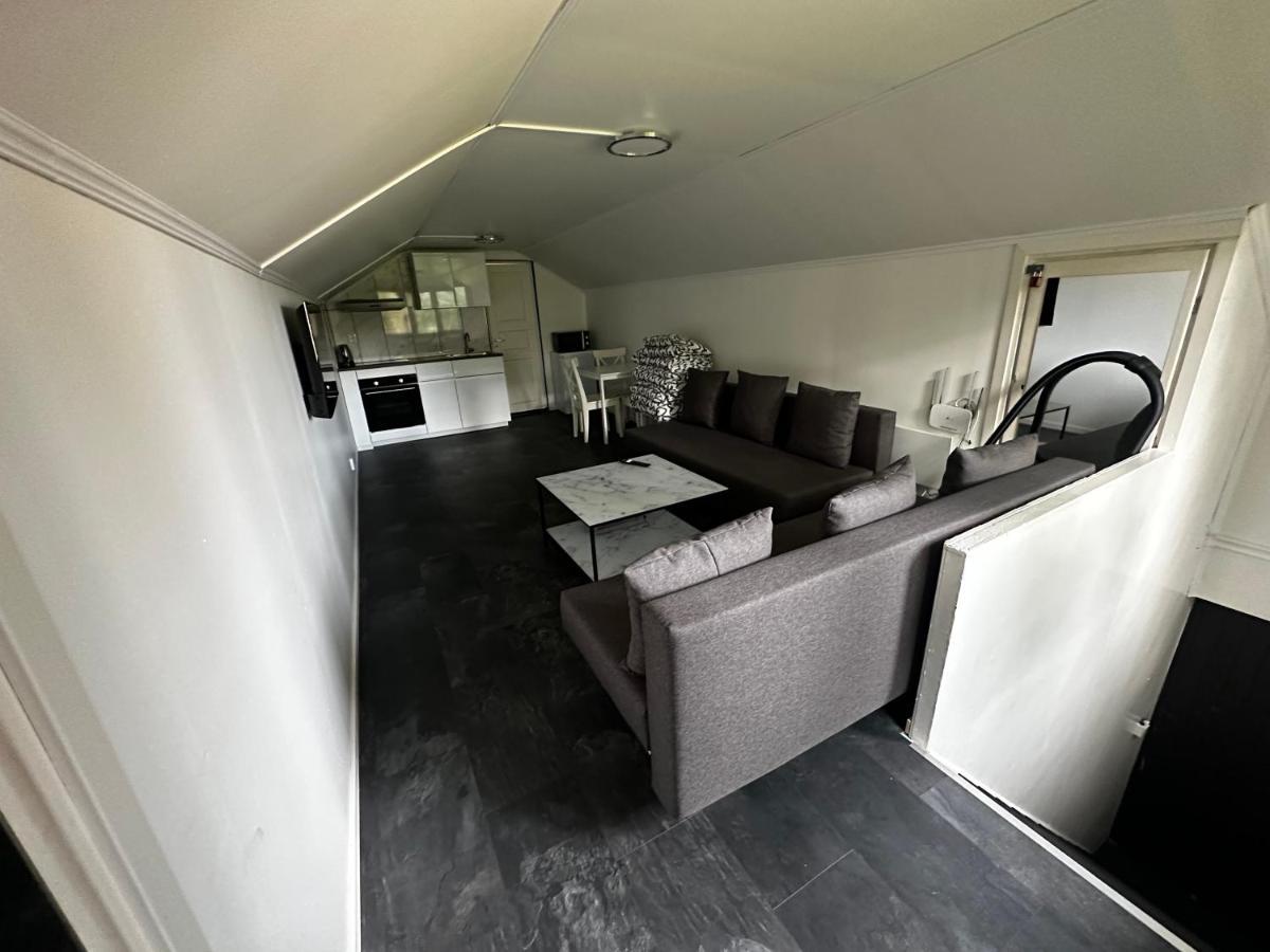 Luxurious Apartment Near Citycenter Бурос Екстер'єр фото
