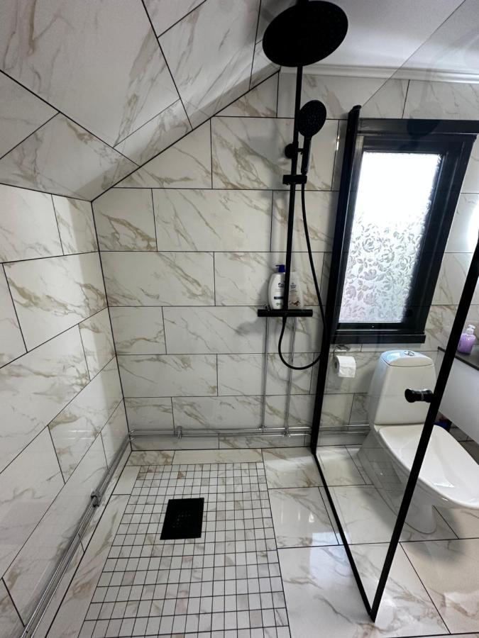 Luxurious Apartment Near Citycenter Бурос Екстер'єр фото